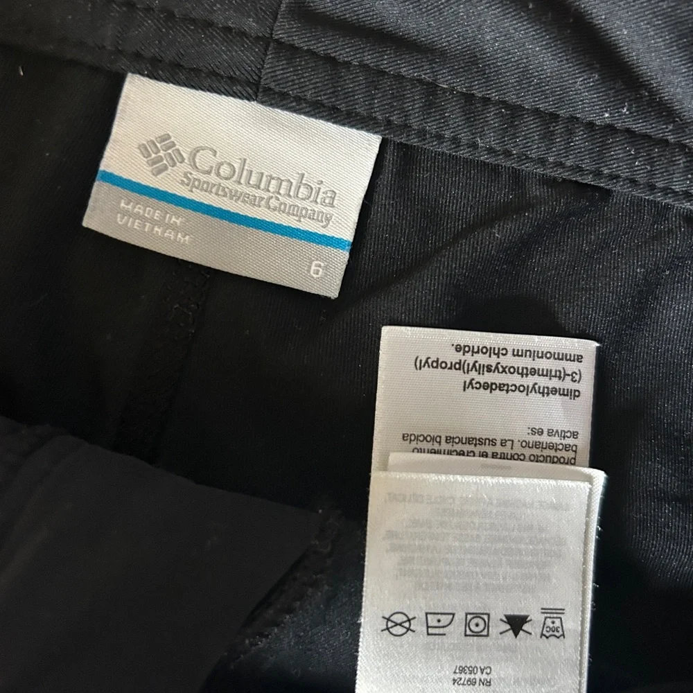 Columbia Women's Omni-Shield Black Active Skort /Skort with Built In Shorts Sz 6